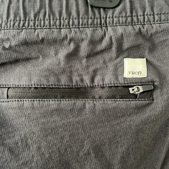 Vuori Ripstop Pant - Size L, Charcoal - Picture 10 of 12